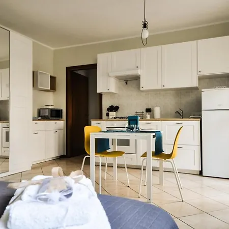 Apartment Casa Maggiolini - Stazione E Centro *