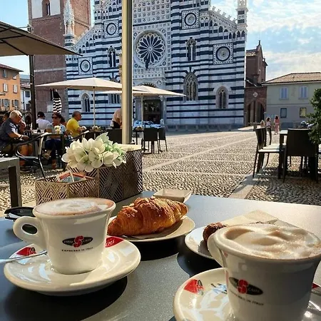 Apartment Casa Maggiolini - Stazione E Centro